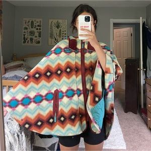 Patagonia Synchilla Aztec Poncho Size Medium/Large